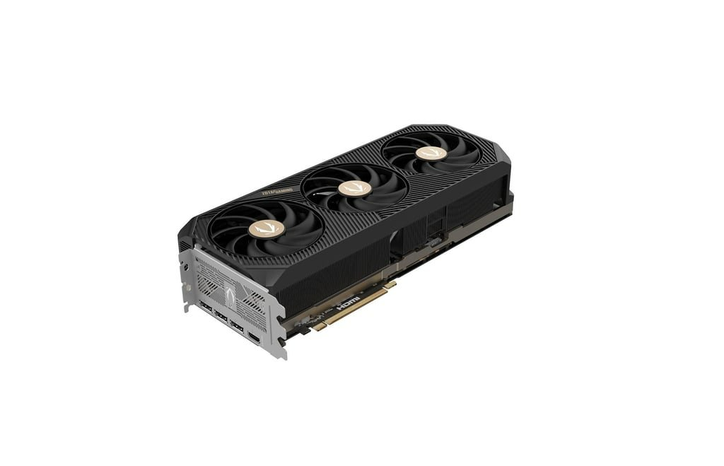 כרטיס מסך ZOTAC GAMING GeForce RTX 5080 SOLID