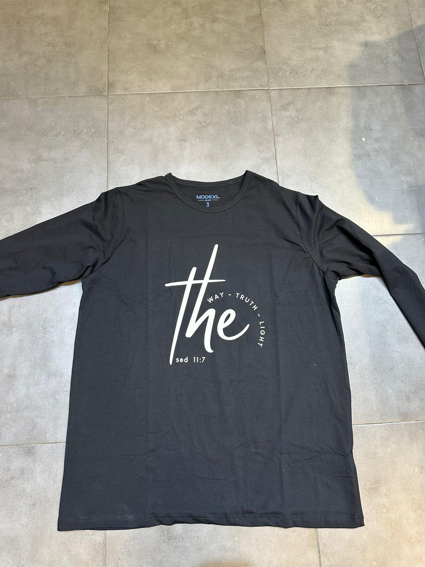 חולצת טריקו ניקי שחור עם הדפס