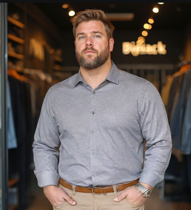 חולצה מכופתרת חלקה מבד אוקספורד דק צבע אפור