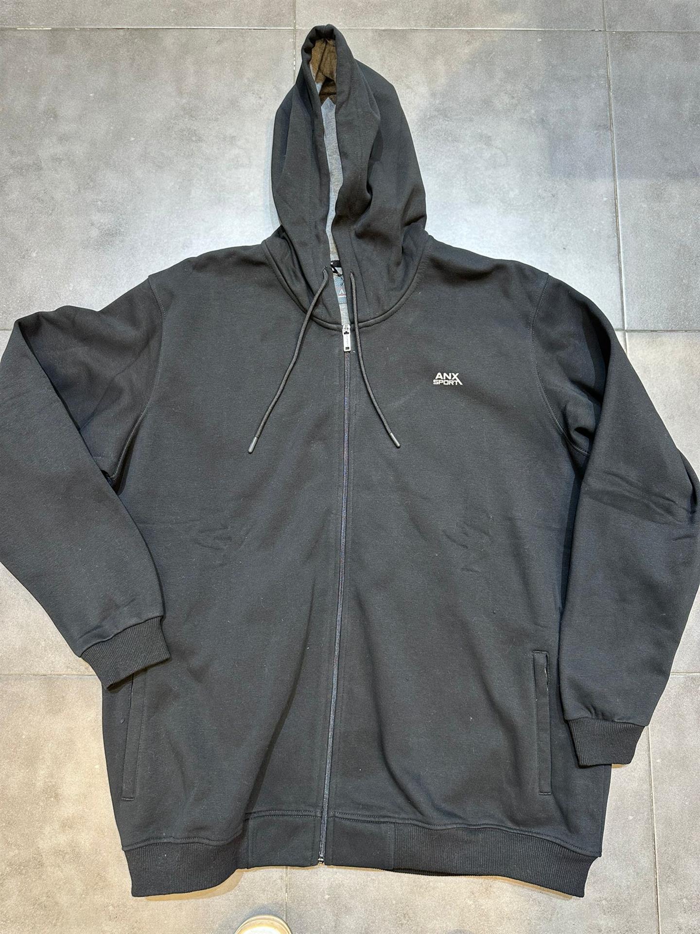 קפוצ'ון פוטר עבה עם רוכסן מלא בצבע שחור